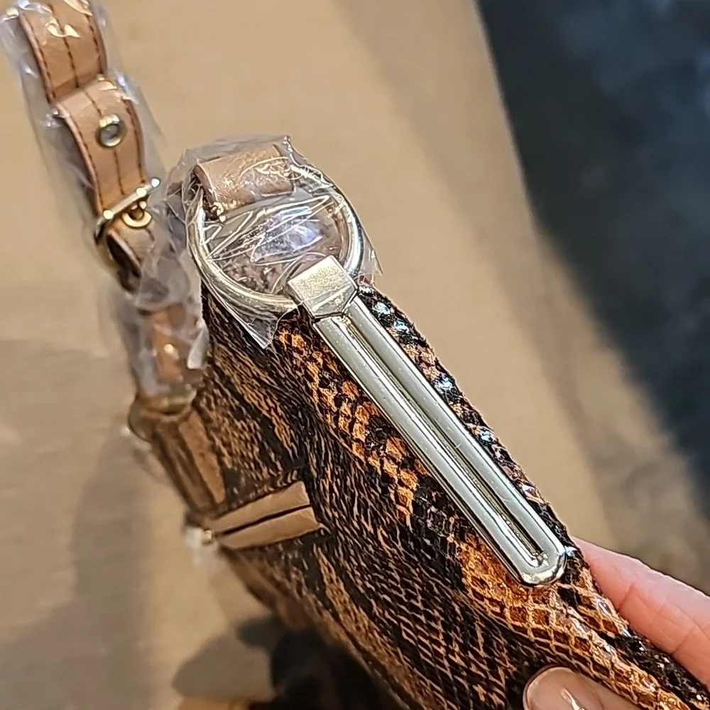 Miadora crossbody handbag